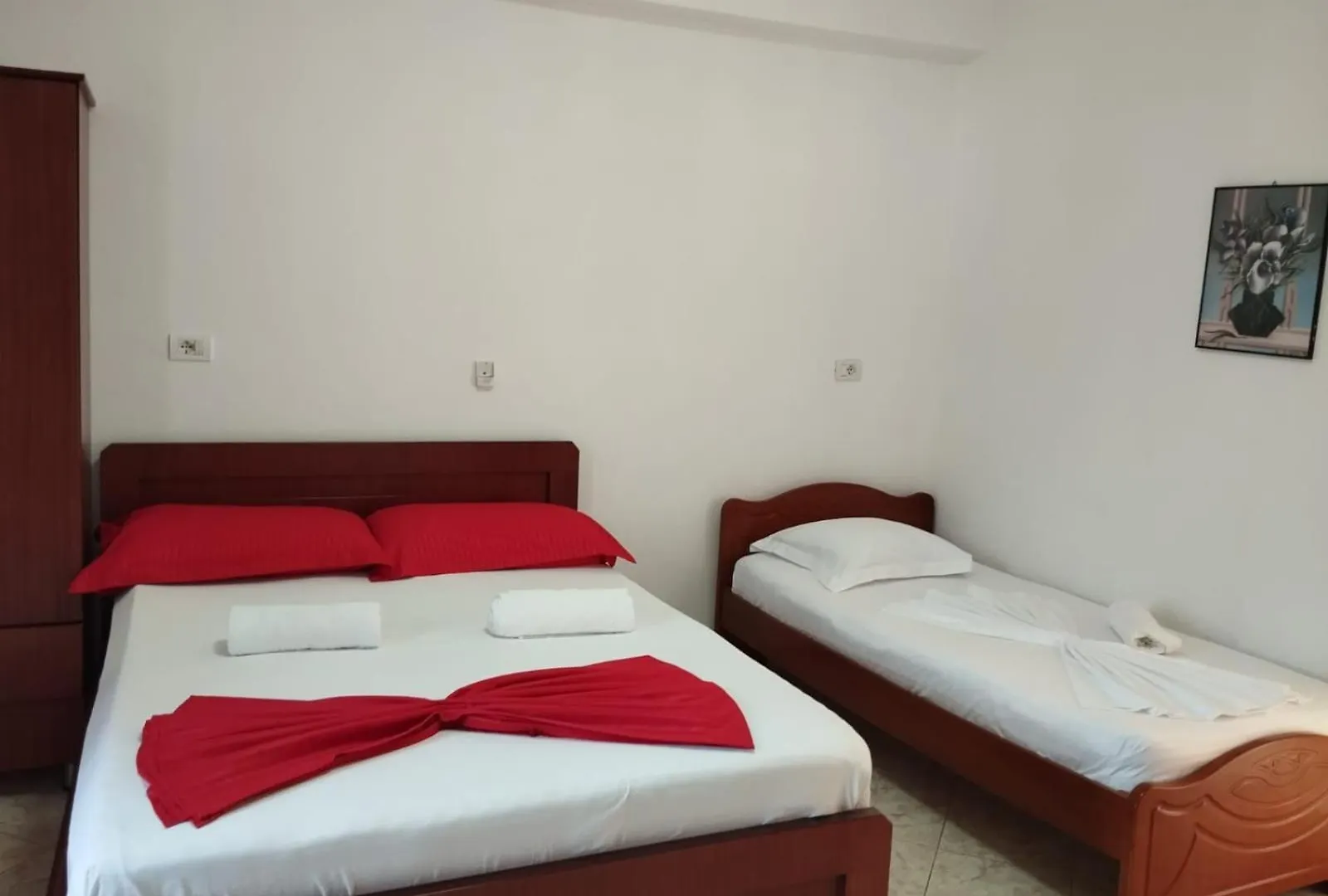 Vila Erjoni Aparthotel Ksamil Albania