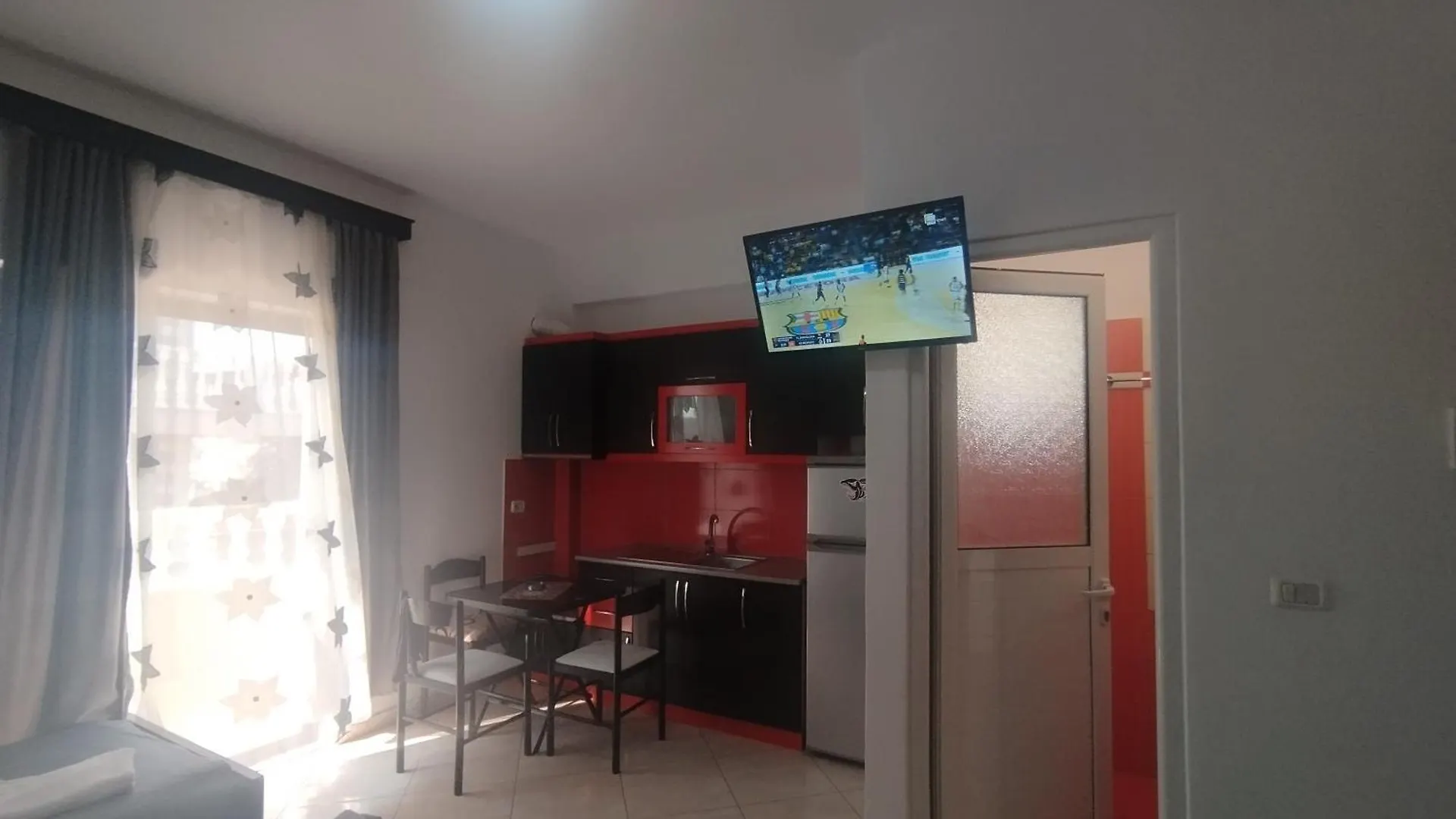 Vila Erjoni Ksamil 0*,  Albania