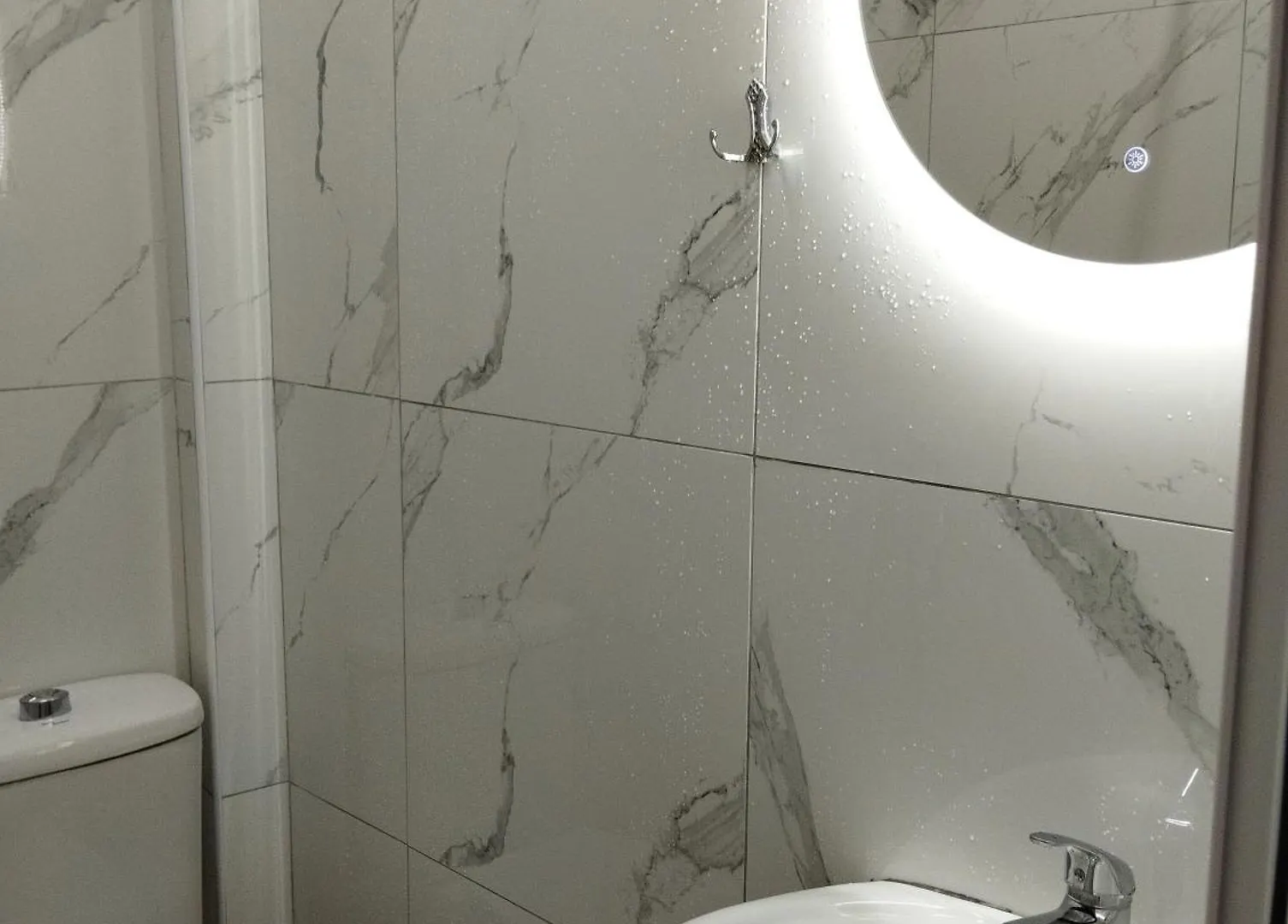 Aparthotel Vila Erjoni Ksamil Albanië